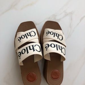 Chloé platform sandals in excellent condition
